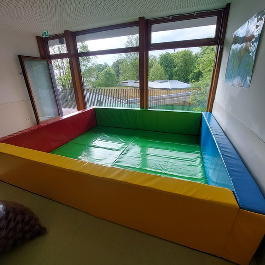 Bällebad Kindergarten