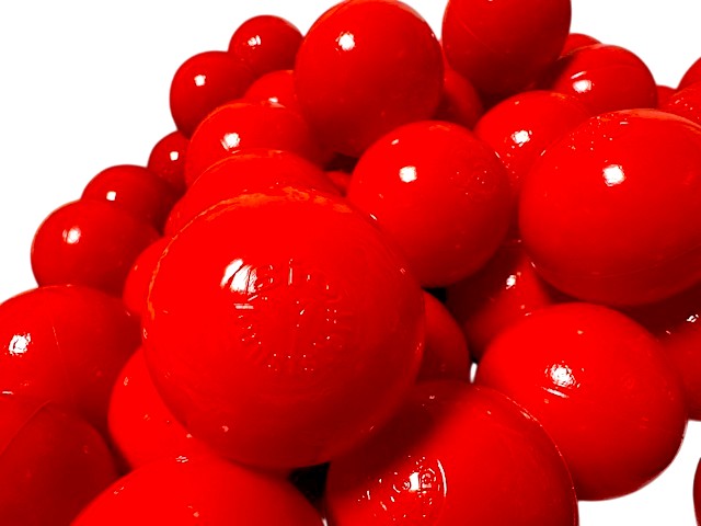 Bio Bällebad Bälle - Rot 6cm 100Stück günstig online kaufen